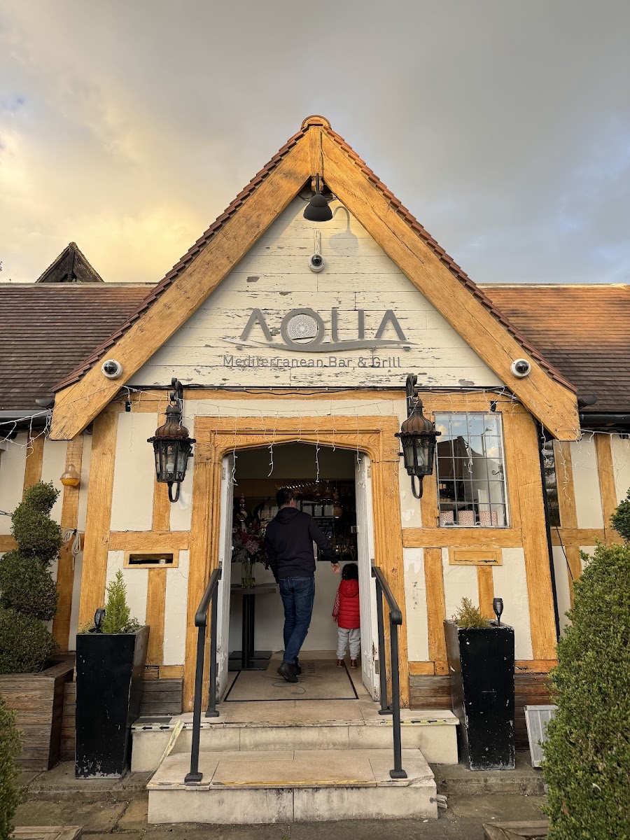 Aqua Bar & Grill - Petts Wood Photos 2